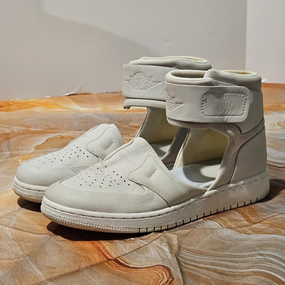 Nike Air Jordan 1 Lover XX Reimagined Women's 6 Off White AO1528-100 2018
